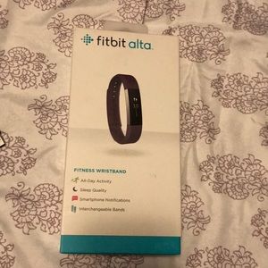 Fitbit Alta with two bands!